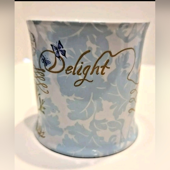 Julia Minasian DELIGHT Painted Floral Mug Coastline Imports pre-owned - Picture 2 of 10